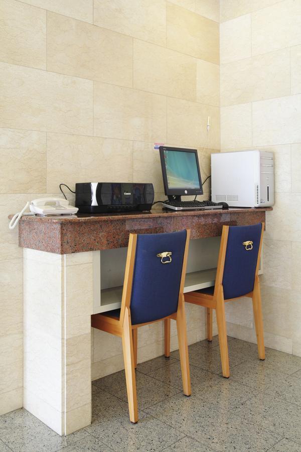 Park Hotel Kani Екстер'єр фото